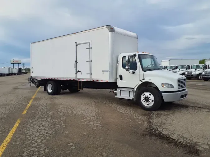 2019 FREIGHTLINER M2 106