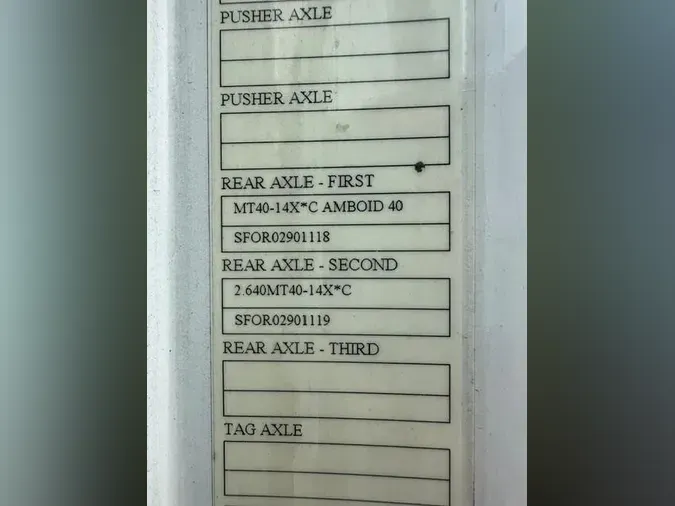 2015 Volvo VNL64T3004f5ad6adc8dc3991338d25ea0ac05ca3