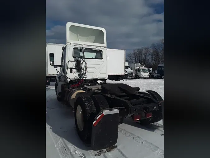 2019 NAVISTAR INTERNATIONAL RH613 DAYCAB S/A