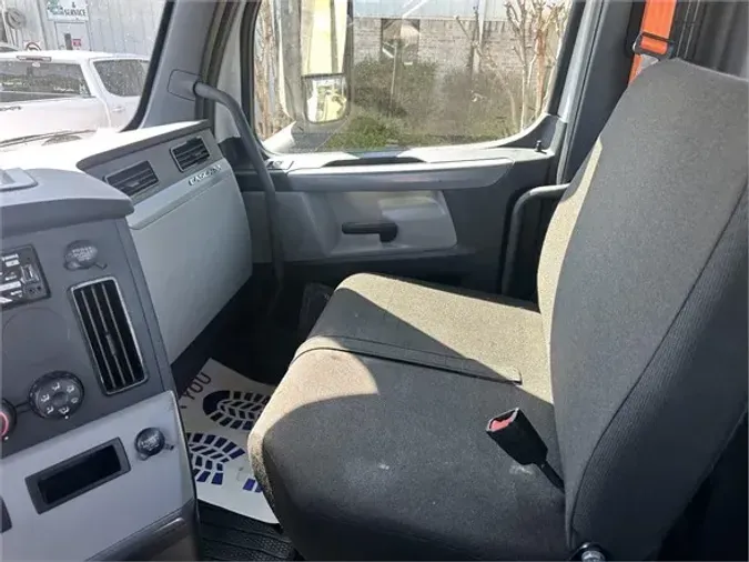 2021 FREIGHTLINER CASCADIA 126