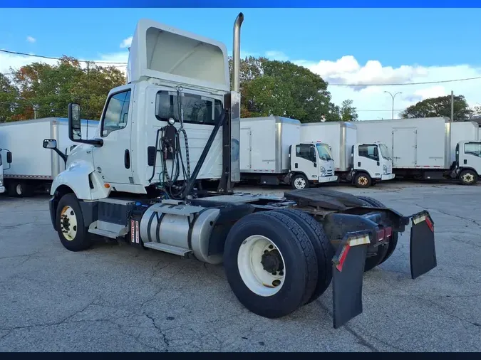 2021 NAVISTAR INTERNATIONAL LT625 DAYCAB S/A