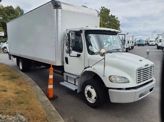 2017 FREIGHTLINER/MERCEDES M2 106