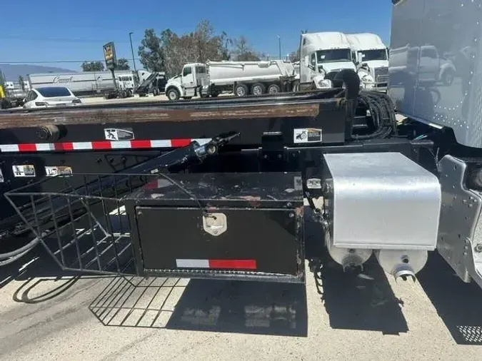2016 Peterbilt 3484f5ecf56cd5f3c6a77765a55301eea3e