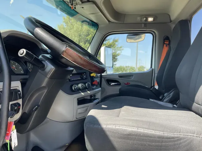 2020 Peterbilt 579