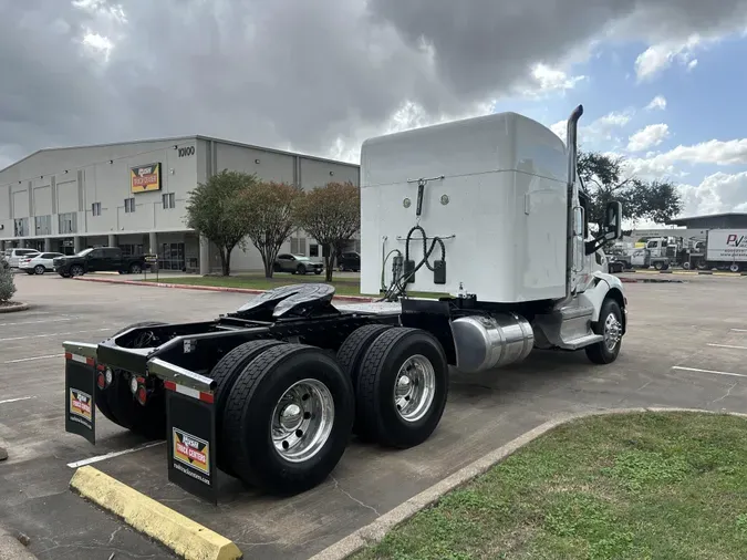 2020 Peterbilt 579