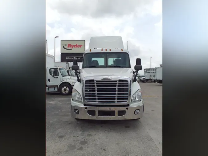 2017 FREIGHTLINER/MERCEDES CASCADIA 125