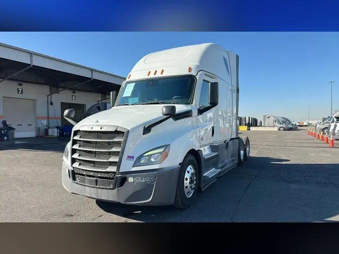 2022 Freightliner Cascadia 1264f7460726c4db4d4f2c037a1e6fdbae5