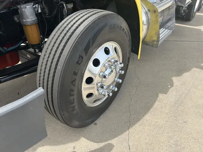 2021 Peterbilt 579