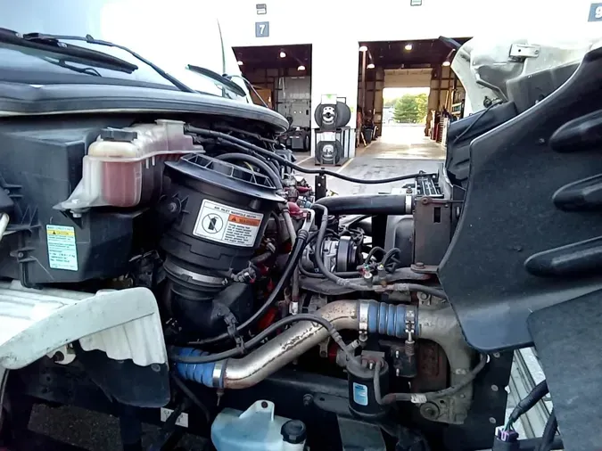 2015 Freightliner M2