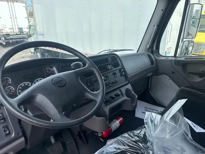 2019 FREIGHTLINER/MERCEDES M2 106