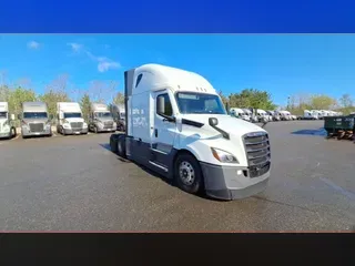 2023 Freightliner Cascadia 126