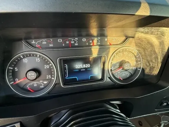 2020 International LT625