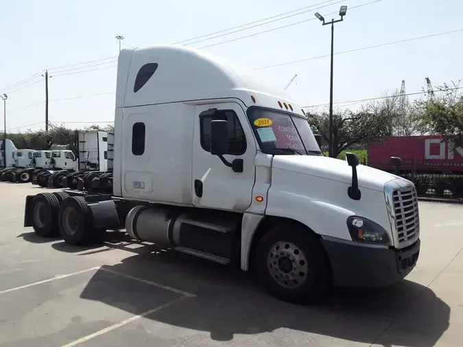 2018 FREIGHTLINER/MERCEDES CASCADIA 125