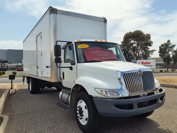 2019 NAVISTAR INTERNATIONAL 4300