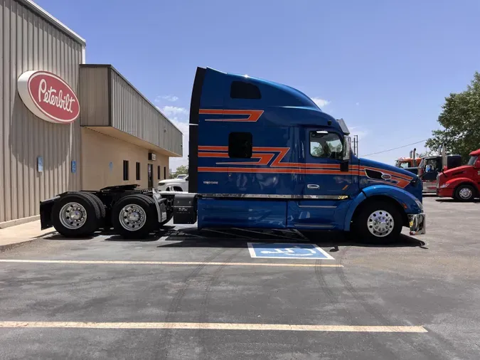 2021 Peterbilt 579