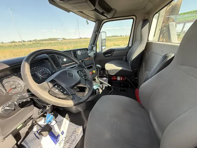 2020 International LT625
