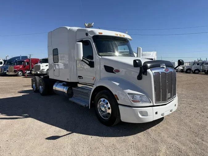 2022 Peterbilt 579