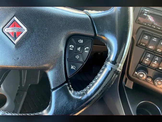 2021 INT LT625 6x44f8f4761a3802d459ca6c396dc6b7bd5