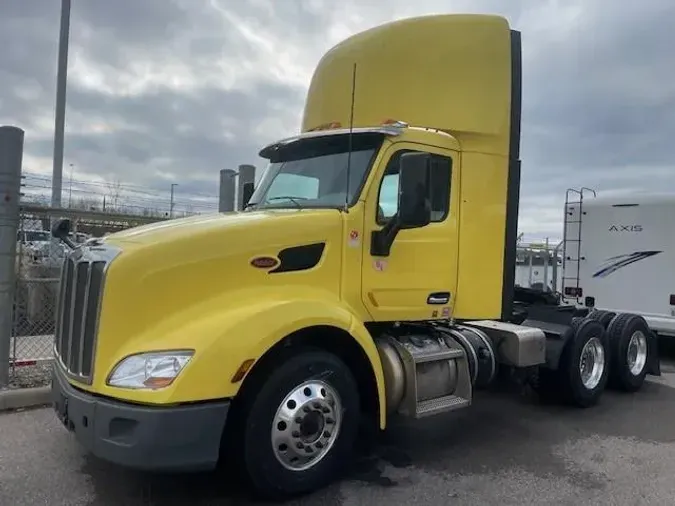 2021 Peterbilt 579