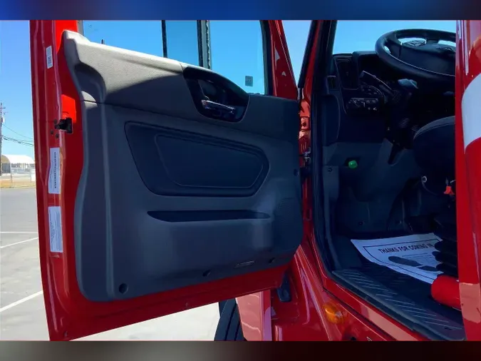 2023 INT LT625 6X4