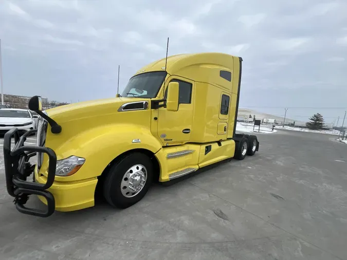 2021 Kenworth T680