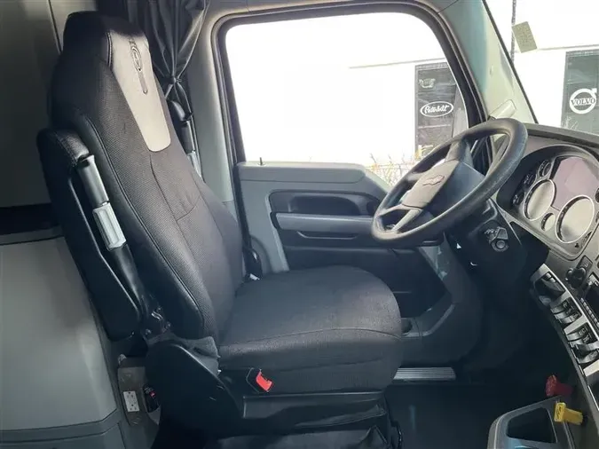 2021 KENWORTH T680