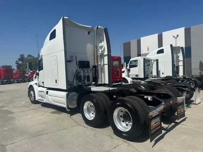 2022 Peterbilt 579