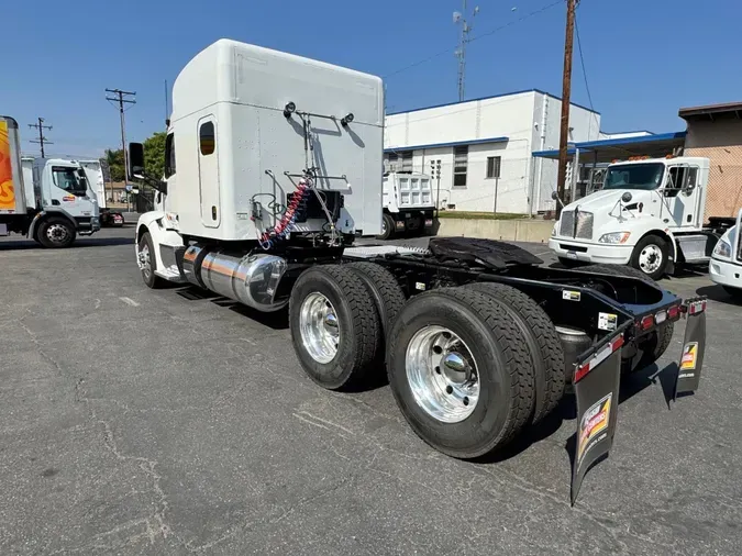 2022 Peterbilt 579