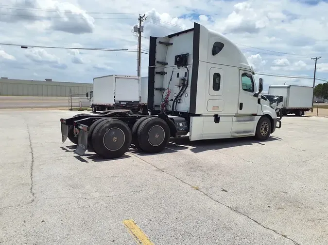 2020 FREIGHTLINER NEW CASCADIA PX12664