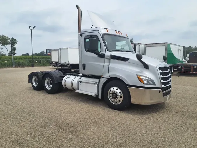 2020 FREIGHTLINER/MERCEDES NEW CASCADIA PX126644fa1efcbfa2c611fb6385dea35883f6c