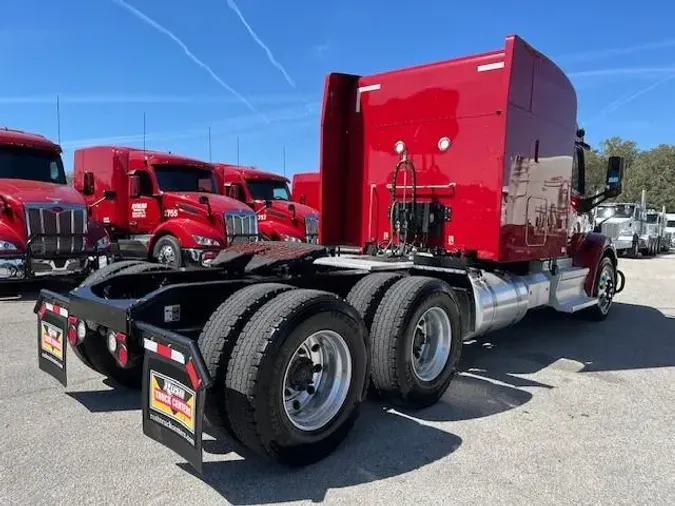 2022 Peterbilt 579