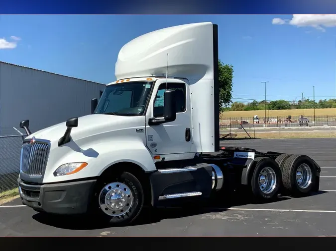 2020 INT LT625 6x44fa556b3372534cb3bdd04013333710e