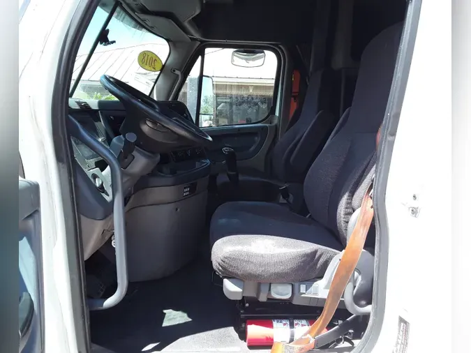 2018 FREIGHTLINER/MERCEDES CASCADIA 125