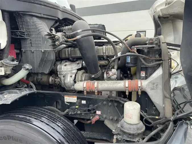 2020 FREIGHTLINER CA126