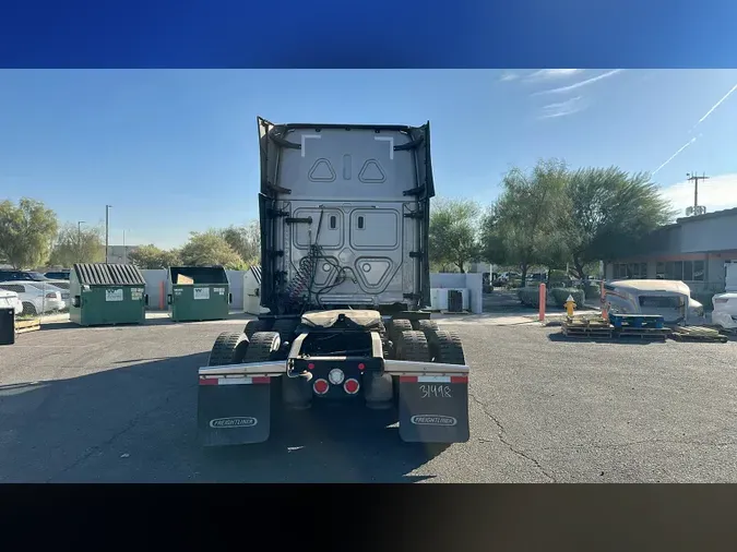 2024 Freightliner Cascadia 1264fa9f6525992bc6f4fed36bf16f33477