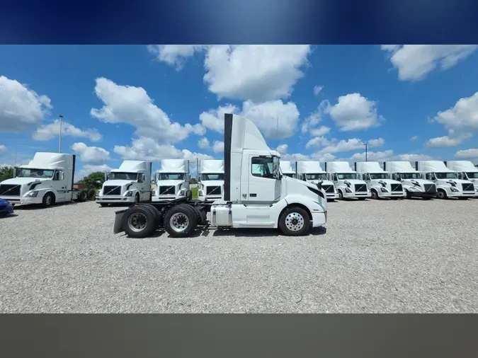 2019 Volvo VNL3004fadfc8916572d4db4ed55817e3fad3a