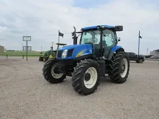 2012 New Holland T6050