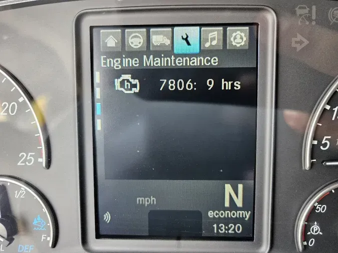 2023 FREIGHTLINER Cascadia 126