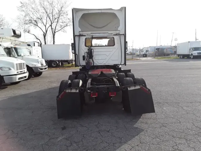 2020 NAVISTAR INTERNATIONAL LT625 DAYCAB T/A