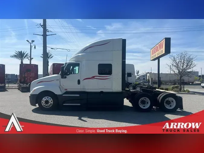 2022 INTERNATIONAL LT