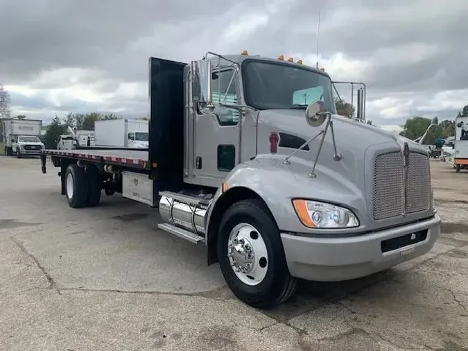 2021 Kenworth T270