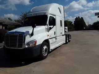 2015 Freightliner CASCADIA 125