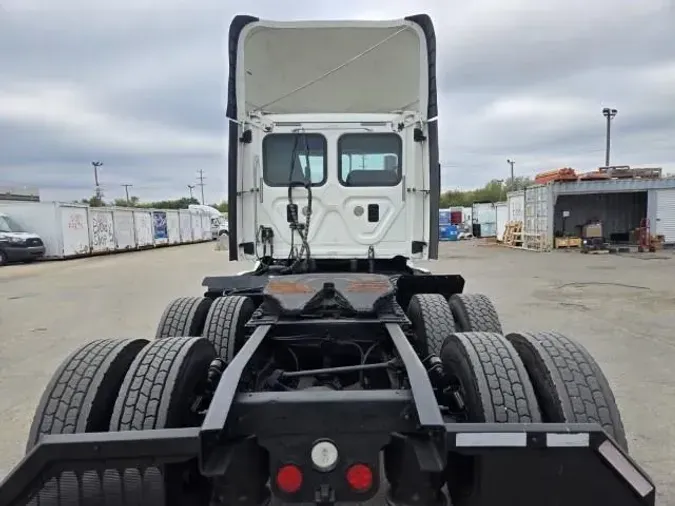 2014 Freightliner Cascadia