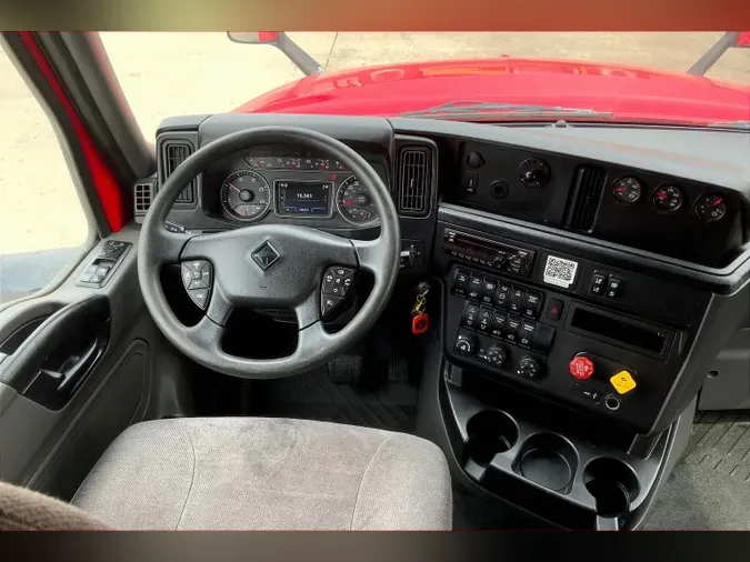 2021 INT LT625 6x4