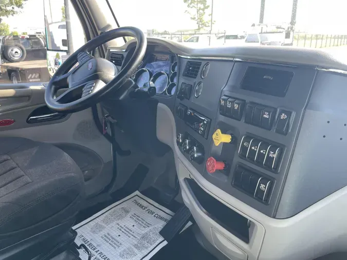 2021 Peterbilt 579