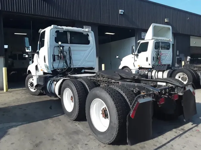2018 NAVISTAR INTERNATIONAL LT625 DAYCAB T/A