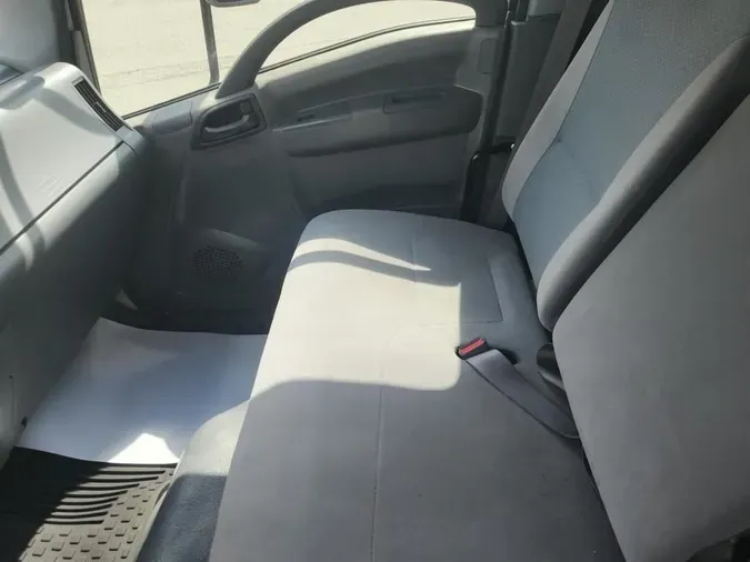 2016 ISUZU NPR HD