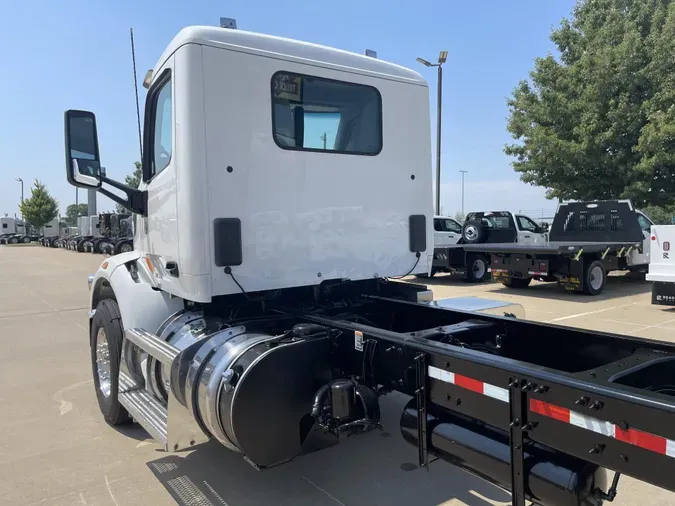 2018 Peterbilt 567