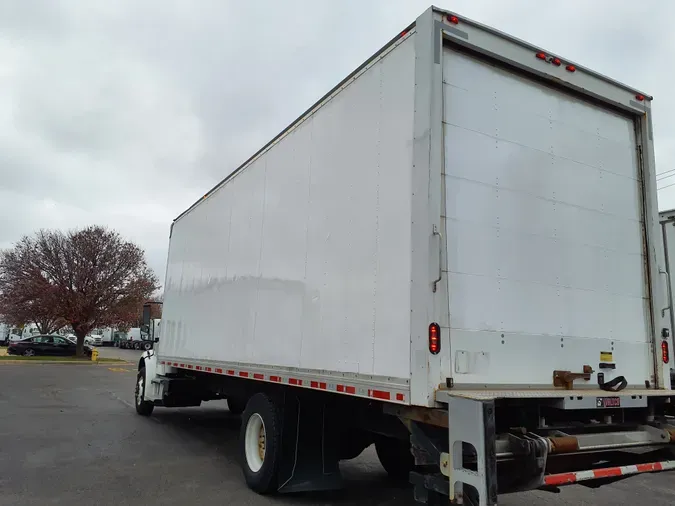 2018 FREIGHTLINER/MERCEDES M2 106