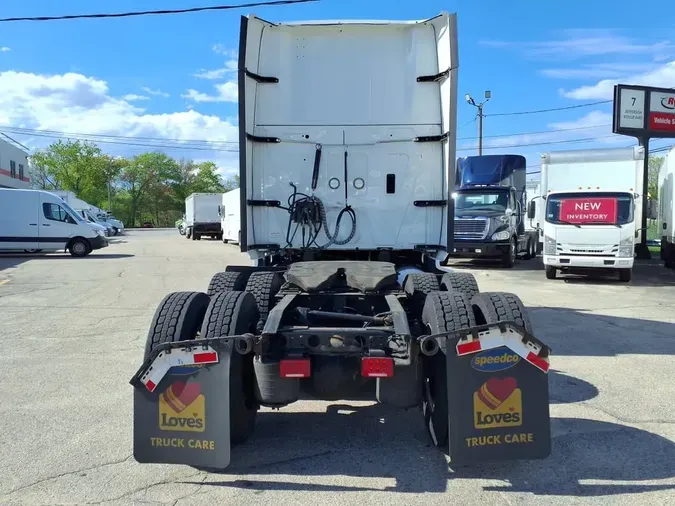 2019 NAVISTAR INTERNATIONAL LT625 SLPR CAB